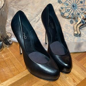 ALDO black pumps, lightly used, size 38